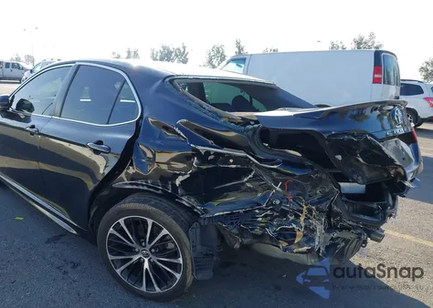 2018 Toyota Camry Se z USA, uszkodzony, nr VIN JTNB11HK8J3051131